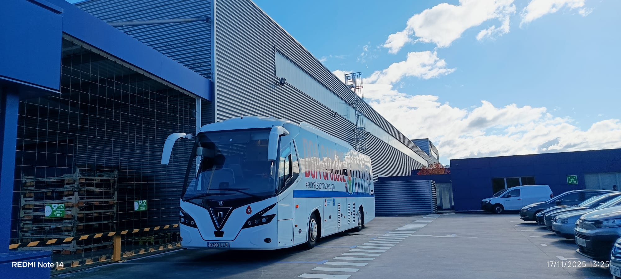 Visor Unidade móvil diante da empresa SNOP ESTAMPACIÓN